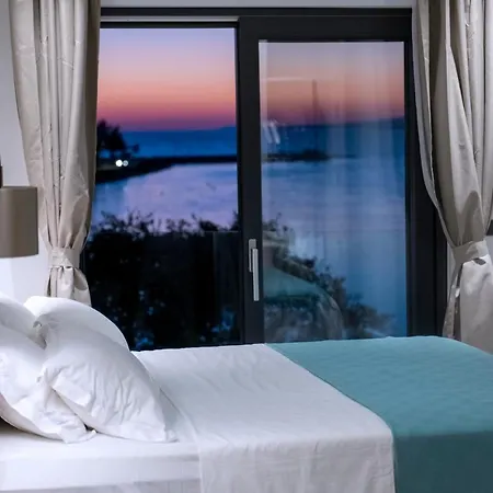 Costa Vila